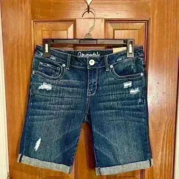 Aeropostale Women's Blue Denim Shorts - Picture 1 of 10